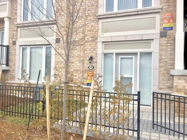 19 - 250 Sunny Meadow Blvd, Townhouse with 1 bedrooms, 1 bathrooms and 1 parking in Brampton ON | Image 2
