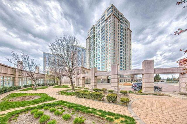 1002 - 18 Lee Centre Dr, Condo with 3 bedrooms, 2 bathrooms and 1 parking in Toronto ON | Image 32