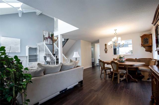 104 Riverview Rd, Condo with 2 bedrooms, 3 bathrooms and 5 parking in New Tecumseth ON | Image 4