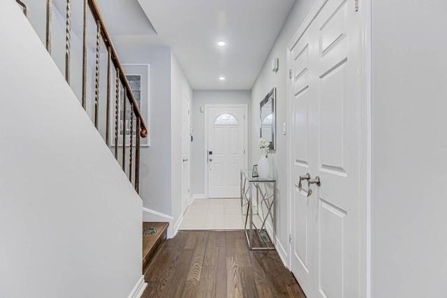 80 Kerbar Rd, House semidetached with 4 bedrooms, 4 bathrooms and 4 parking in Toronto ON | Image 11