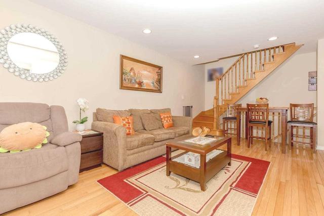 802 - 19 Rosebank Dr, Townhouse with 3 bedrooms, 3 bathrooms and 2 parking in Toronto ON | Image 39