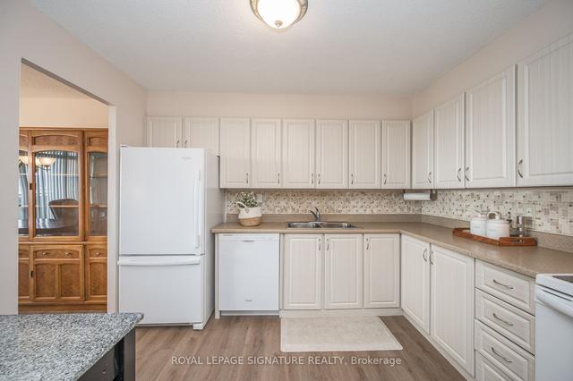 1104 - 301 Frances Ave, Condo with 3 bedrooms, 2 bathrooms and 1 parking in Hamilton ON | Image 16