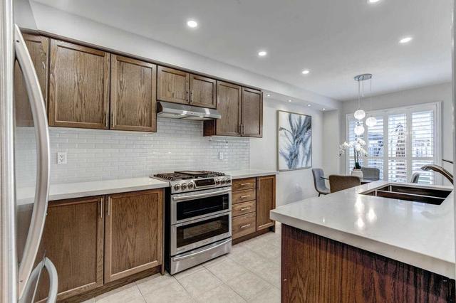 271 Golden Orchard Rd, House semidetached with 3 bedrooms, 4 bathrooms and 3 parking in Vaughan ON | Image 8