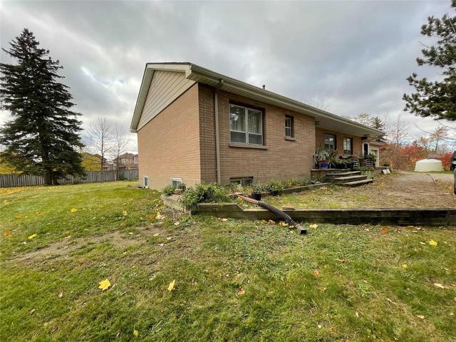 12084 Hurontario St, House detached with 3 bedrooms, 1 bathrooms and 11 parking in Brampton ON | Image 23