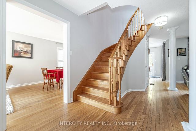 121 Nicholson Dr, House detached with 4 bedrooms, 4 bathrooms and 4 parking in Barrie ON | Image 10