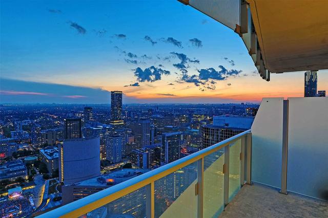 5011 - 197 Yonge St St, Condo with 1 bedrooms, 1 bathrooms and 0 parking in Toronto ON | Image 24