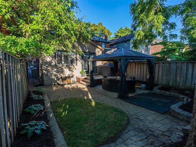36 Donegall Dr, House detached with 3 bedrooms, 2 bathrooms and 2 parking in Toronto ON | Image 19