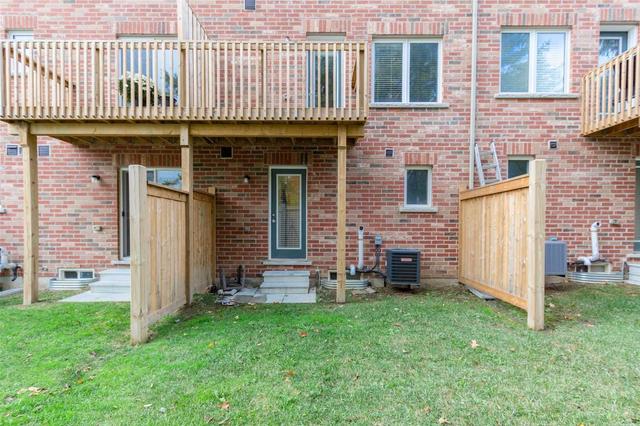 21 Abercove Clse, House attached with 2 bedrooms, 3 bathrooms and 2 parking in Brampton ON | Image 22