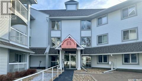 123 - 960 Assiniboine Avenue E, Condo with 1 bedrooms, 2 bathrooms and null parking in Regina SK | Card Image