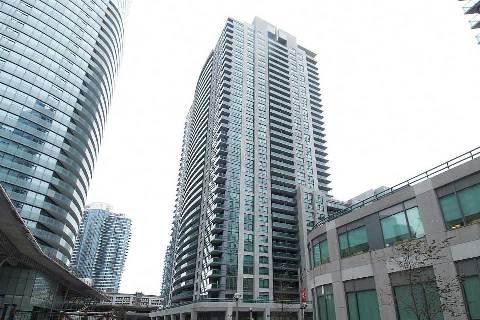1802 - 19 Grand Trunk Cres, Condo with 2 bedrooms, 2 bathrooms and 1 parking in Toronto ON | Image 1