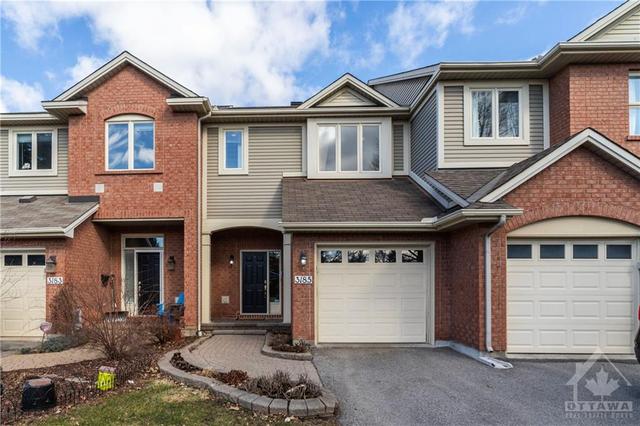 3185 Uplands Drive, Townhouse with 3 bedrooms, 3 bathrooms and 3 parking in Ottawa ON | Image 1