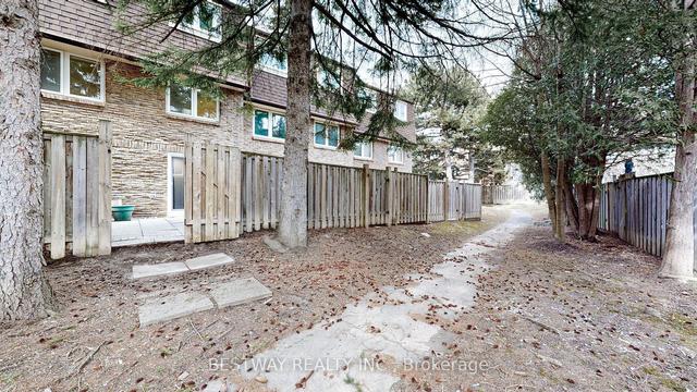9 - 30 Buddleswood Crt, Townhouse with 3 bedrooms, 2 bathrooms and 2 parking in Toronto ON | Image 20