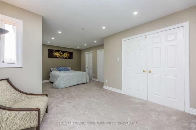 7 Hyatt Dr, House detached with 4 bedrooms, 4 bathrooms and 6 parking in Brampton ON | Image 38