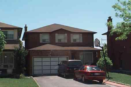 71 Cassis Dr, House detached with 4 bedrooms, 4 bathrooms and 4 parking in Toronto ON | Image 1