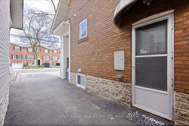 56 Duplex Ave, House detached with 3 bedrooms, 4 bathrooms and 4 parking in Toronto ON | Image 30