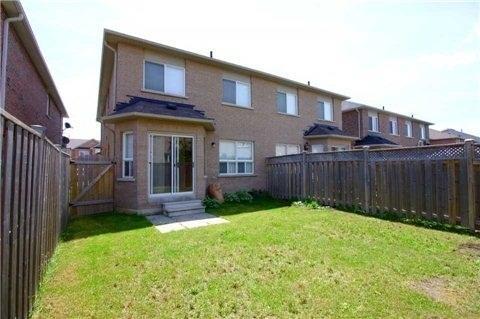 125 Argento Cres, House semidetached with 4 bedrooms, 3 bathrooms and 2 parking in Vaughan ON | Image 3