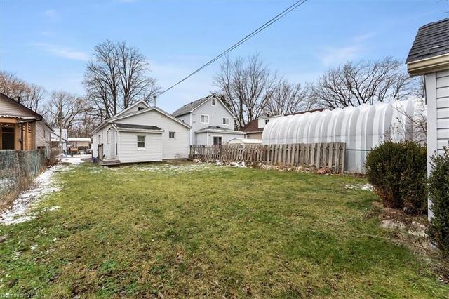 87 Mitchell Street, House detached with 4 bedrooms, 1 bathrooms and 3 parking in Port Colborne ON | Image 5