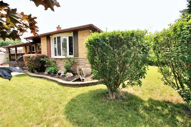 200 Rosemount Dr, House detached with 3 bedrooms, 2 bathrooms and 3 parking in Kitchener ON | Image 28