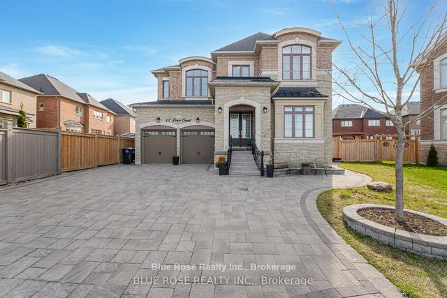 12 Love Crt, House detached with 4 bedrooms, 4 bathrooms and 6 parking in Brampton ON | Image 1