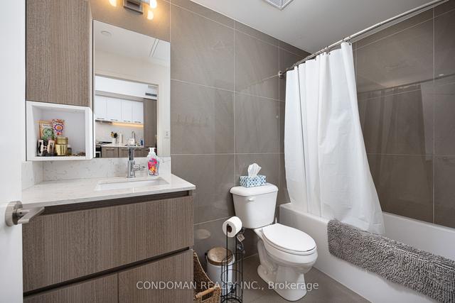 906 - 30 Baseball Pl, Condo with 1 bedrooms, 1 bathrooms and 1 parking in Toronto ON | Image 2