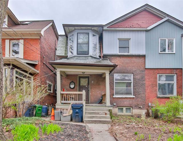 31 Victor Ave, House semidetached with 4 bedrooms, 2 bathrooms and 0 parking in Toronto ON | Image 1
