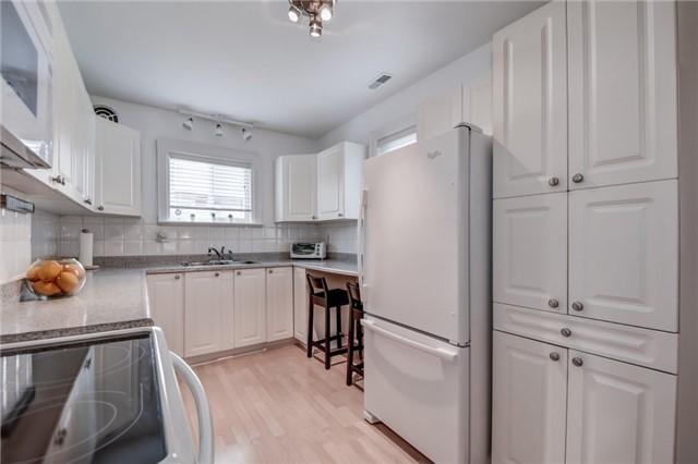 1207 Northmount Ave, House detached with 3 bedrooms, 2 bathrooms and 10 parking in Mississauga ON | Image 10