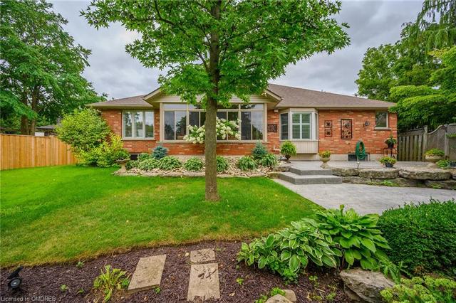 717 Bateman Court, House detached with 4 bedrooms, 3 bathrooms and 4 parking in Burlington ON | Image 33