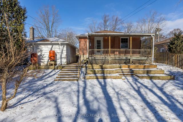 227 Lee St, House detached with 3 bedrooms, 2 bathrooms and 4 parking in Peterborough ON | Image 28
