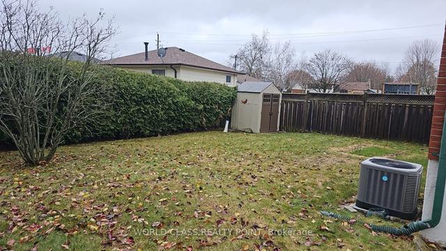 266 Labrador Dr, House detached with 3 bedrooms, 2 bathrooms and 3 parking in Oshawa ON | Image 10