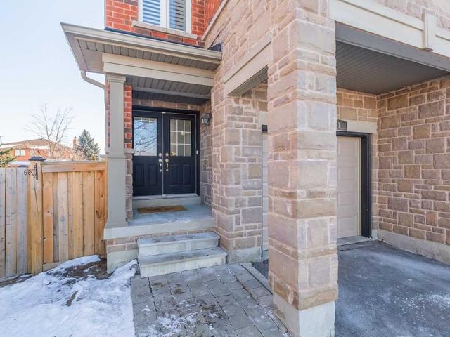 1 - 2600 Glengarry Rd, Townhouse with 3 bedrooms, 3 bathrooms and 2 parking in Mississauga ON | Image 12