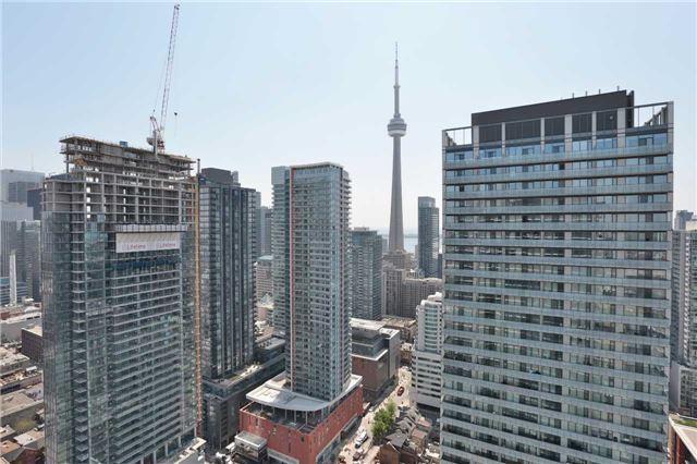 lph12 - 125 Peter St, Condo with 3 bedrooms, 2 bathrooms and 1 parking in Toronto ON | Image 18