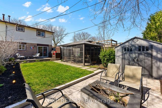 13 Barry St, House semidetached with 3 bedrooms, 2 bathrooms and 2 parking in St. Catharines ON | Image 30