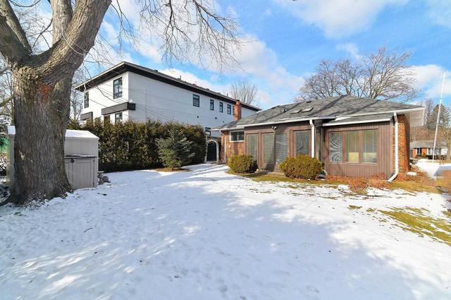 191 Princess Margaret Blvd, House detached with 3 bedrooms, 2 bathrooms and 5 parking in Toronto ON | Image 13