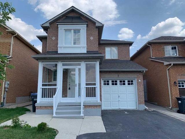 7 Diploma(Upper Level) Dr, House detached with 4 bedrooms, 3 bathrooms and 2 parking in Halton Hills ON | Image 1