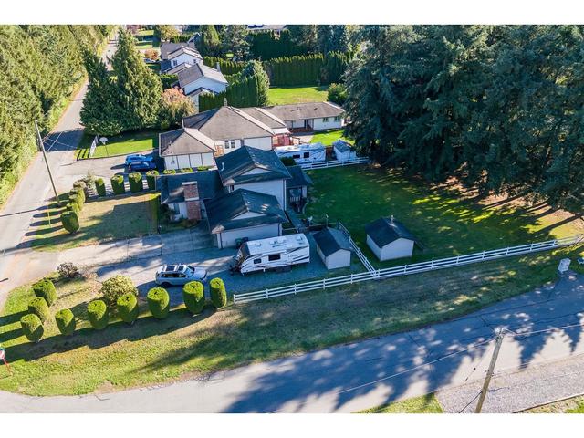 24496 58a Avenue, House detached with 3 bedrooms, 3 bathrooms and 10 parking in Langley BC | Image 4