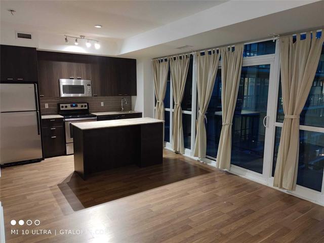 601 - 775 King St W, Condo with 2 bedrooms, 1 bathrooms and 1 parking in Toronto ON | Image 9