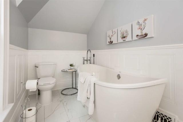 38 Port St, House detached with 3 bedrooms, 2 bathrooms and 2 parking in Brantford ON | Image 21