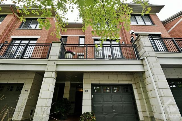 110 Springhurst Avenue, Townhouse with 3 bedrooms, 3 bathrooms and 3 parking in Ottawa ON | Image 2