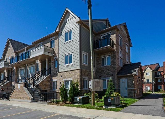 169 - 250 Sunny Meadow Blvd, Townhouse with 3 bedrooms, 3 bathrooms and 2 parking in Brampton ON | Image 2