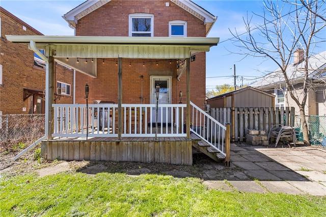 18 Prince Street, House detached with 3 bedrooms, 1 bathrooms and 2 parking in St. Catharines ON | Image 31