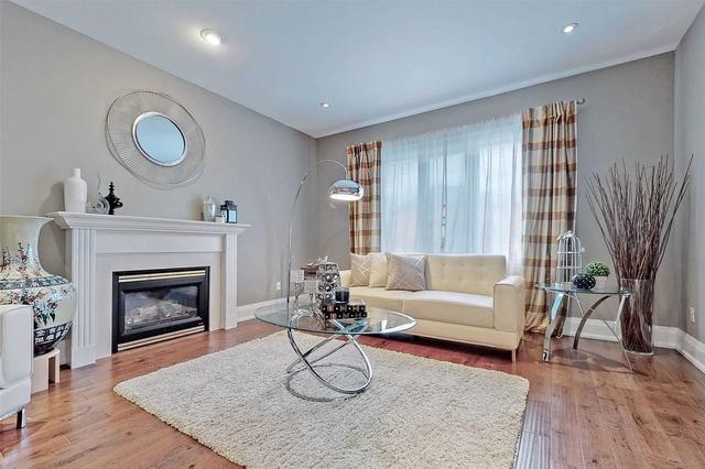 81 Village Gate Dr, House detached with 4 bedrooms, 6 bathrooms and 9 parking in Markham ON | Image 39
