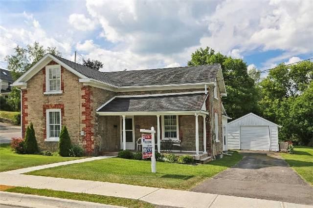 42 Tyler St, House detached with 3 bedrooms, 1 bathrooms and 4 parking in Aurora ON | Image 1