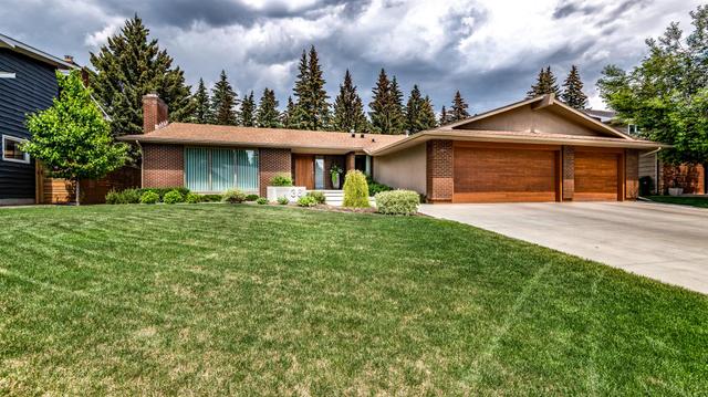 36 Willow Park Green Se, House detached with 3 bedrooms, 4 bathrooms and 6 parking in Calgary AB | Image 1