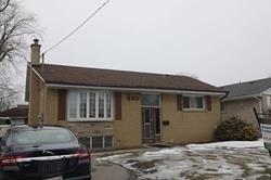 2730 Kennedy Rd, House detached with 3 bedrooms, 1 bathrooms and 6 parking in Toronto ON | Image 1