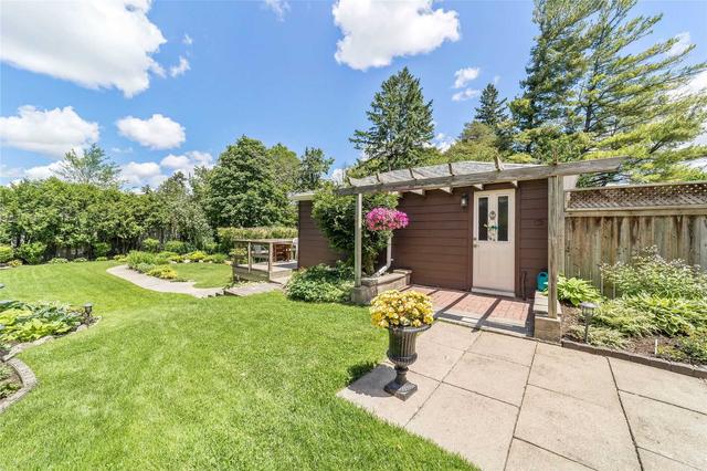 14 Royaleigh Ave, House detached with 2 bedrooms, 2 bathrooms and 5 parking in Toronto ON | Image 32