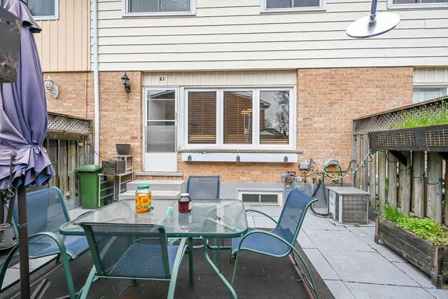 43 - 43 Albright Rd, Townhouse with 3 bedrooms, 2 bathrooms and 3 parking in Hamilton ON | Image 31
