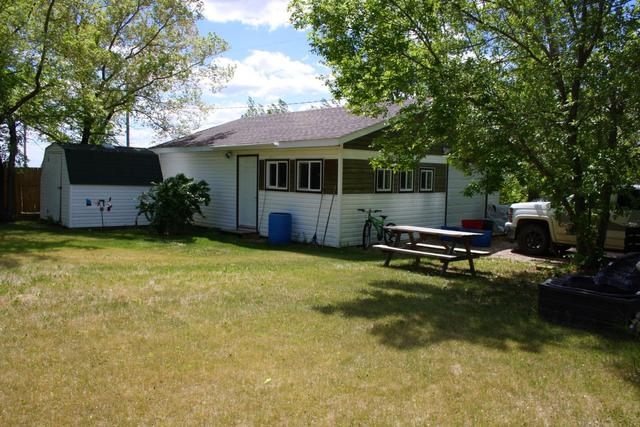 102 3rd Street W, House detached with 4 bedrooms, 3 bathrooms and 5 parking in Marsden SK | Image 43