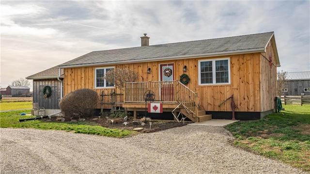 11 Middle Townline Road, House detached with 2 bedrooms, 1 bathrooms and null parking in Brant ON | Image 6