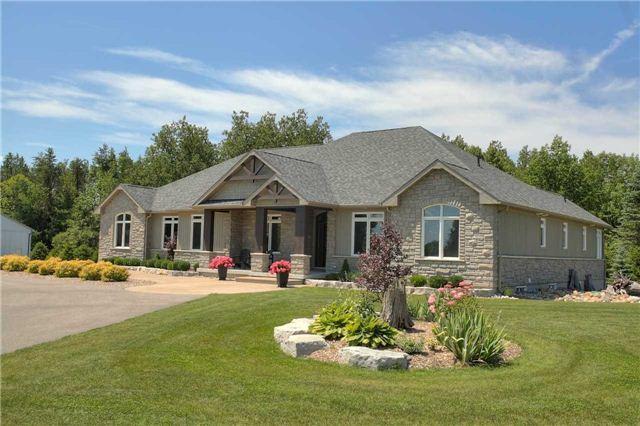 2752 Line 13 Line, House detached with 4 bedrooms, 5 bathrooms and 20 parking in Oro Medonte ON | Image 2