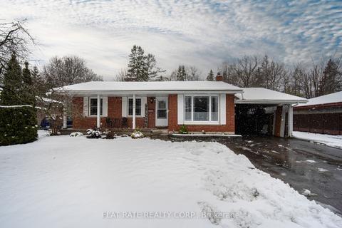 1049 Barnardo Ave, House detached with 3 bedrooms, 2 bathrooms and 8 parking in Peterborough ON | Card Image